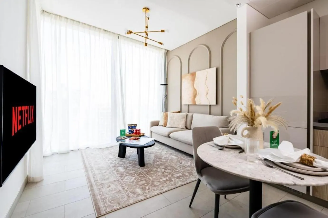 Apartment Cosy Premium Apt With Pool And Gym Dubai